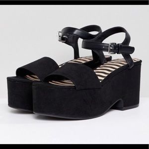 Pull&Bull Flatform Heel Sandal in Black